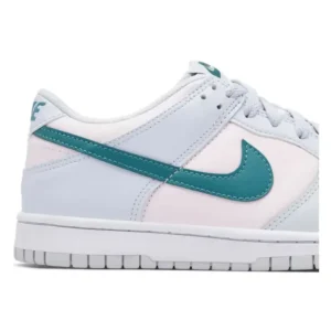 NIKE DUNK LOW LX BG
